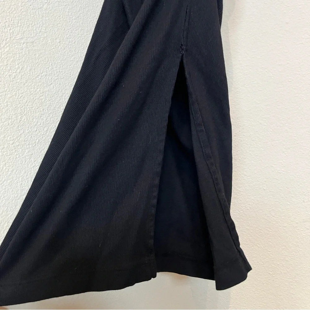 MICHAEL STARS Black Ribbed Midi V-Neck Side Slit Dress SMALL Lori Revolve Ruched - Picture 8 of 10